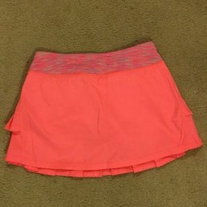 Ivivva by lululemon set the pace skirt size 12